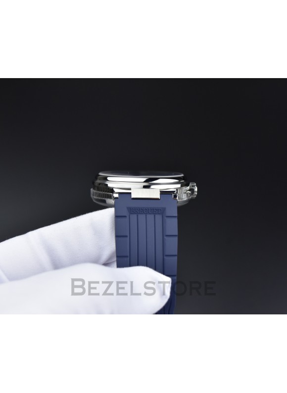 Breguet Marine Chronographe 42.3 mm 5527TI/Y1/5WV