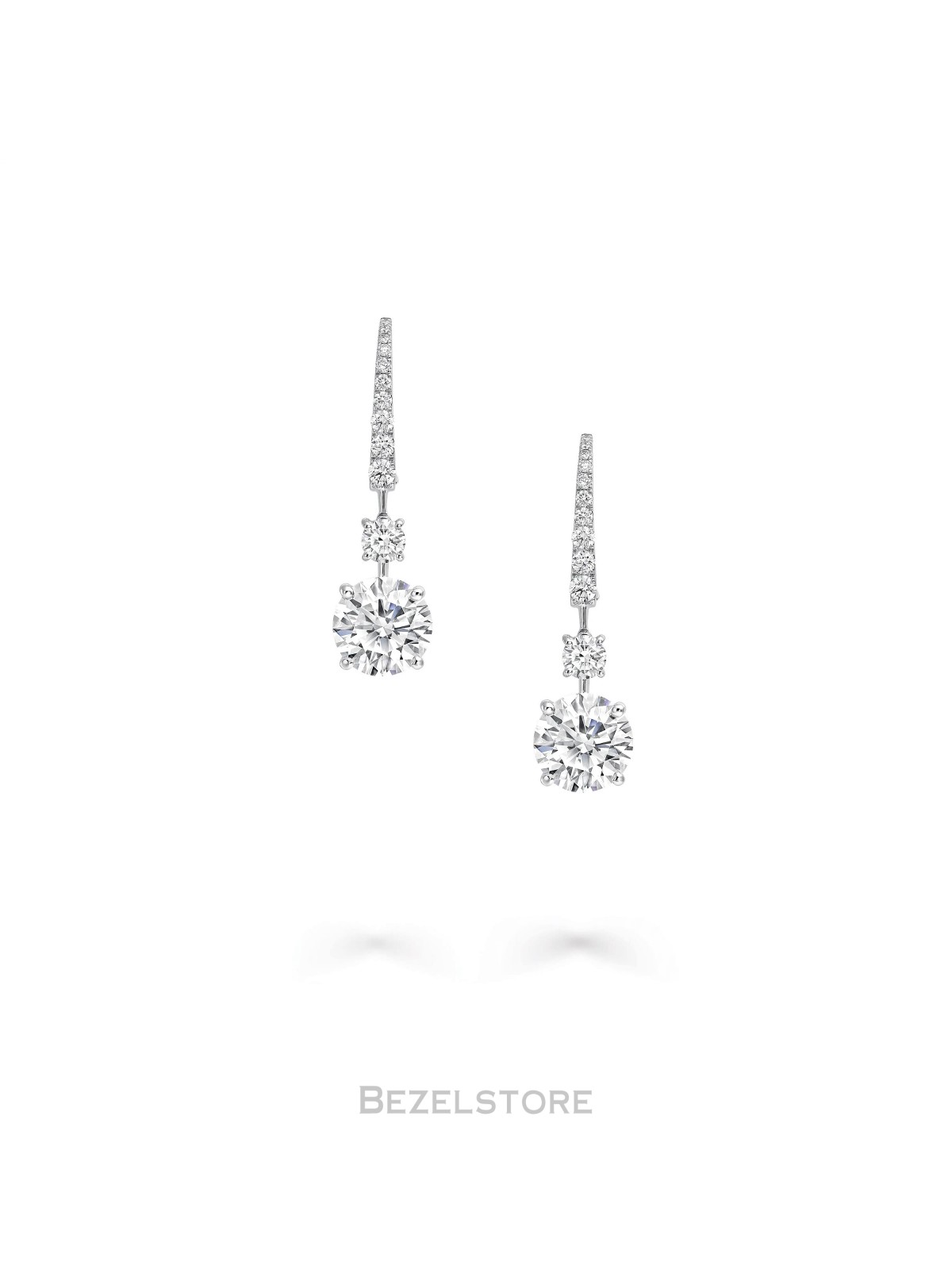 Серьги Graff Classic Round Diamond Solitaire Earrings RTSW01
