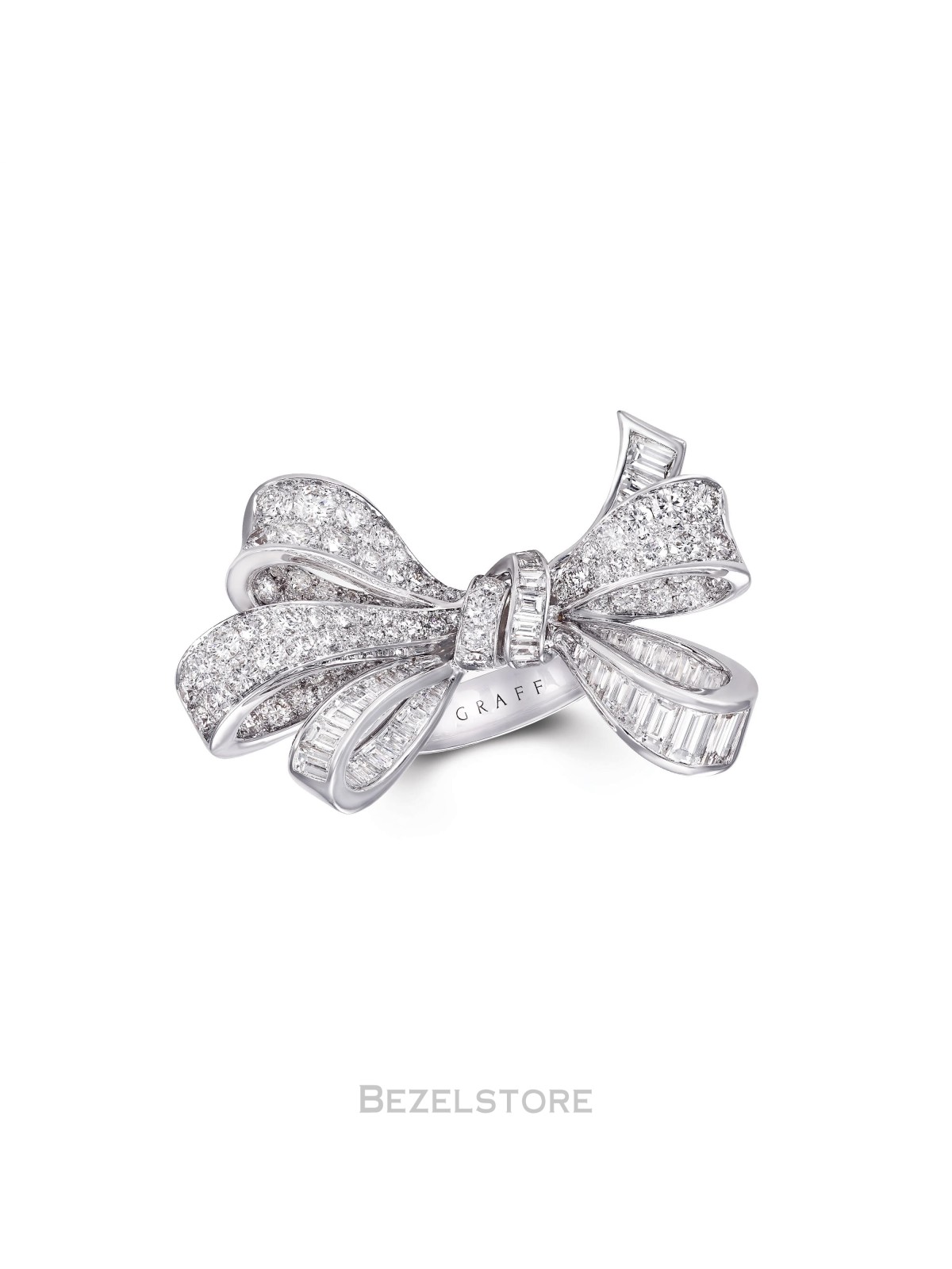 Кольцо Graff Tilda's Bow Double Knot Diamond Ring RGR594