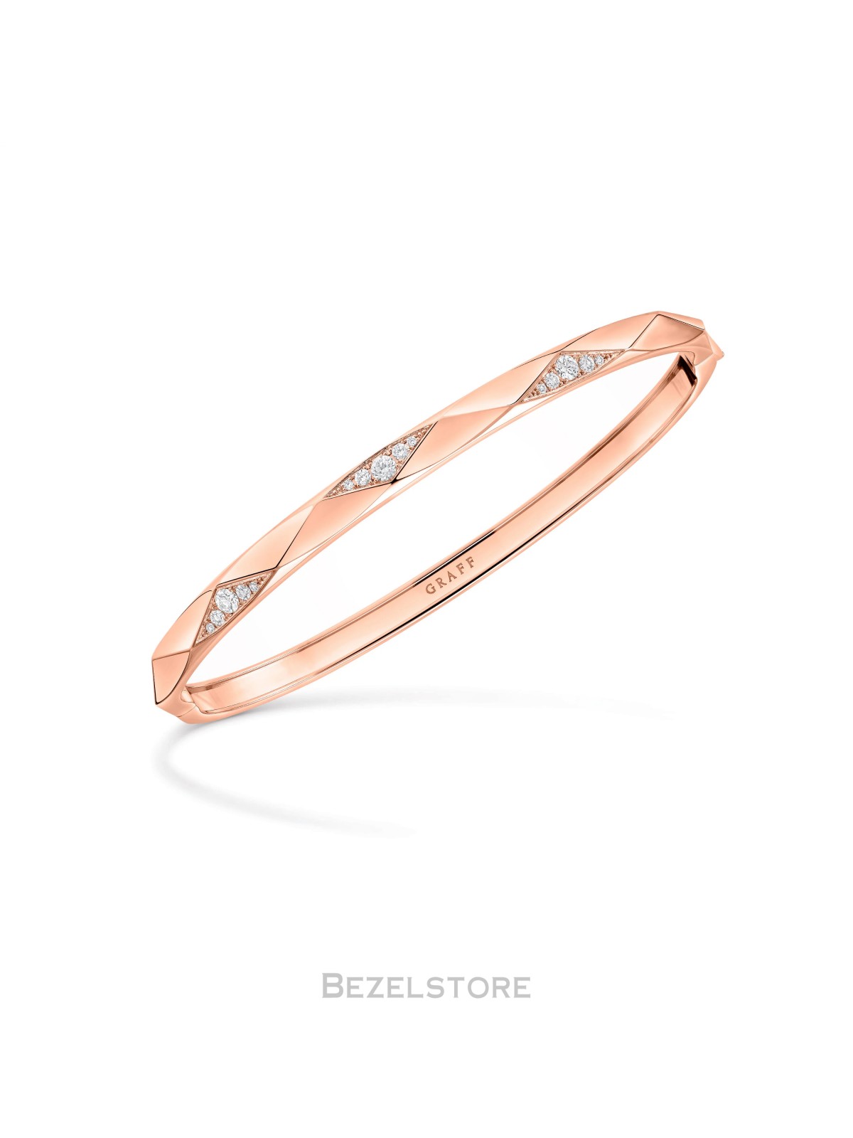 Браслет Graff Laurence Graff Signature Faceted Pave Diamond Bangle RGB695