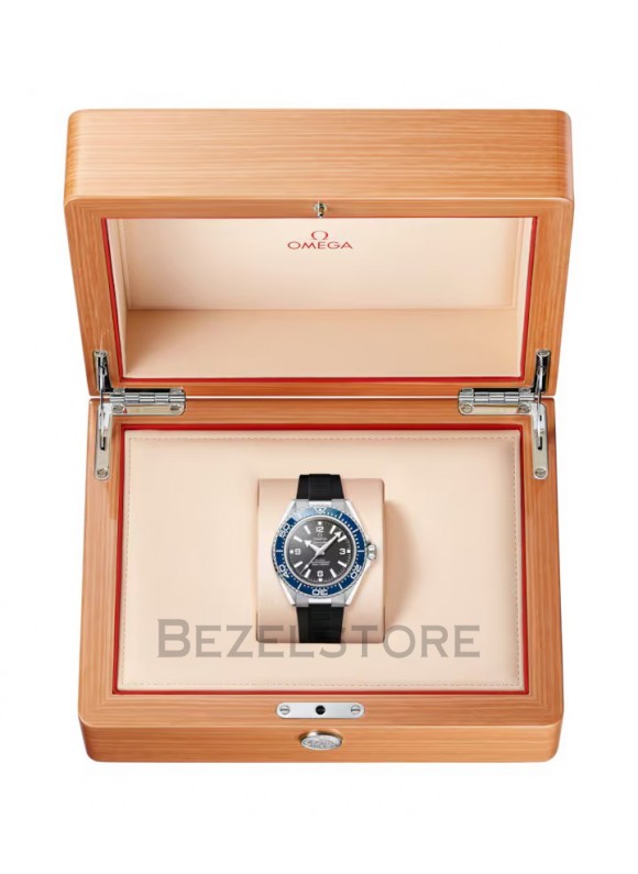 Omega Seamaster Planet Ocean GMT 600M 42 mm 217.32.42.21.01.002