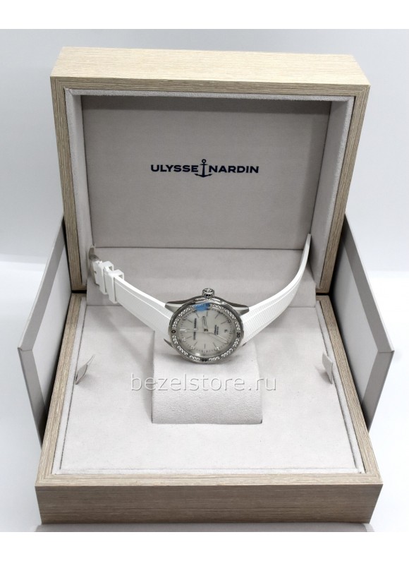 Ulysse Nardin Marine Diver 39 mm 8163-182B-3/10