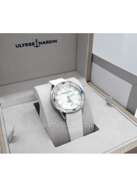 Ulysse Nardin Marine Diver 39 mm 8163-182B-3/10