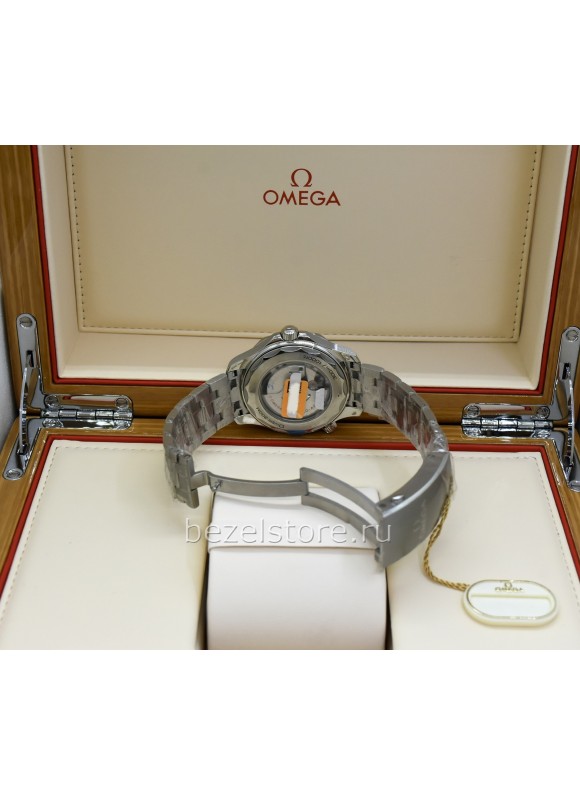 Omega Seamaster Diver 300M Co-Axial Master Chronometer 42 mm 210.30.42.20.06.001