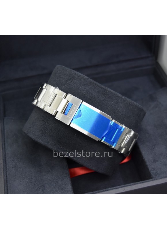 Tudor Black Bay 41 mm M79230B-0008