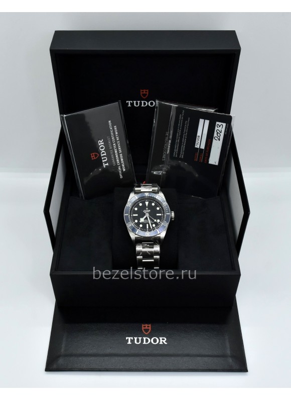 Tudor Black Bay 41 mm M79230B-0008