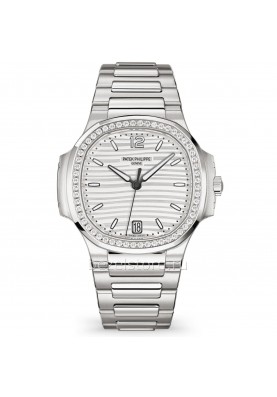 Patek Philippe Nautilus Self-Winding 35.2 mm 7118/1200A-010